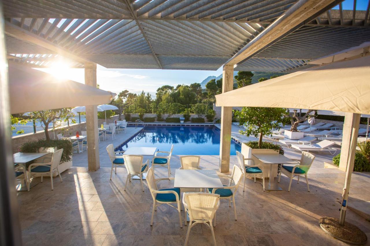 Poseidon Mobile Home Resort Makarska Exteriör bild