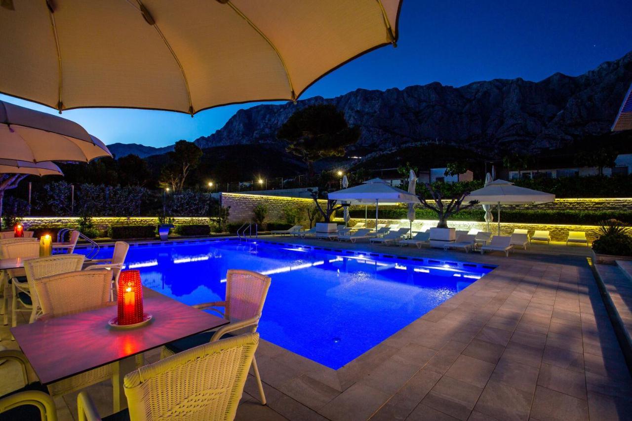 Poseidon Mobile Home Resort Makarska Exteriör bild