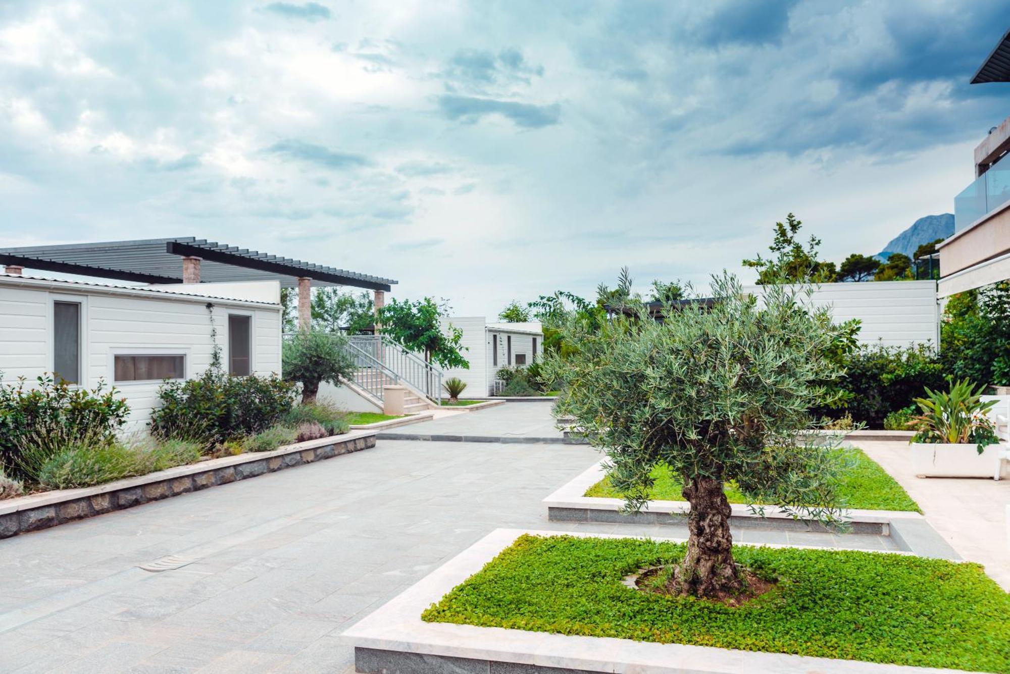 Poseidon Mobile Home Resort Makarska Exteriör bild