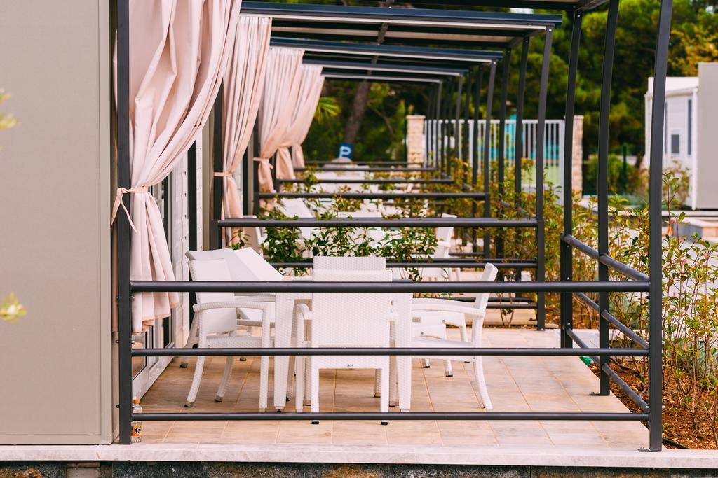 Poseidon Mobile Home Resort Makarska Exteriör bild