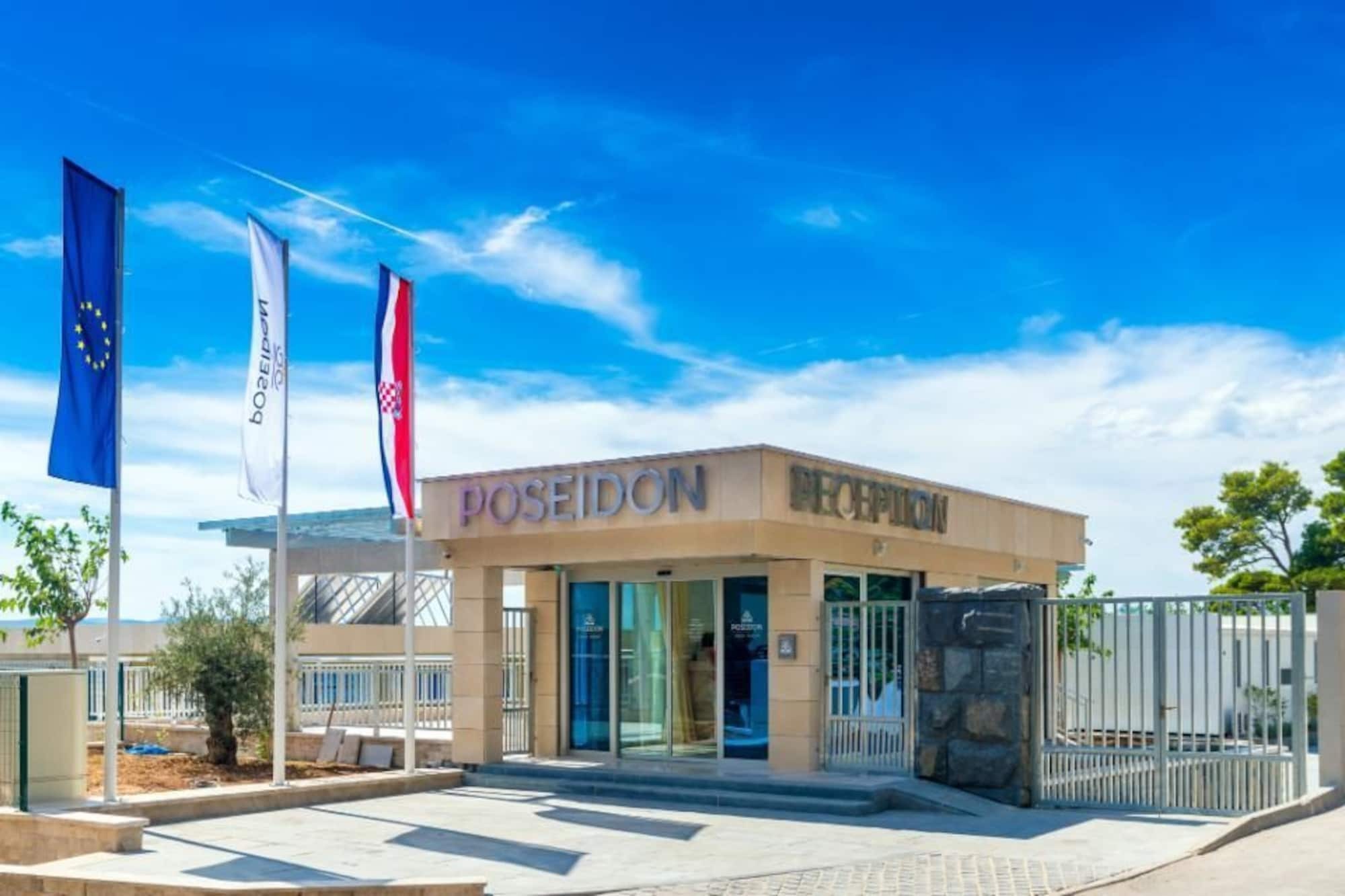 Poseidon Mobile Home Resort Makarska Exteriör bild